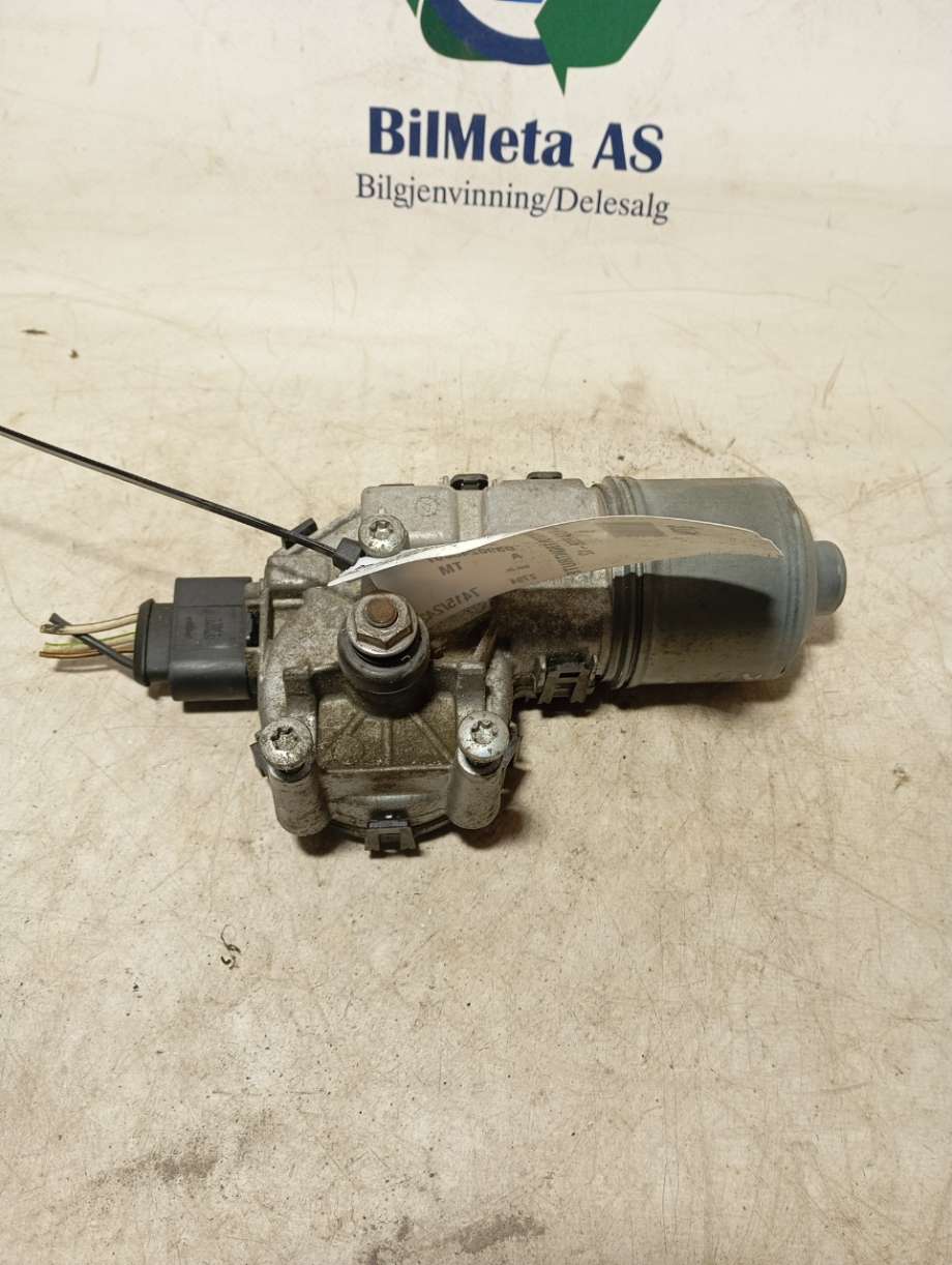 Viskermotor frontrute til Ford Kuga 2008-2012 (Type I)  (|0390243067|8v4117508ab)