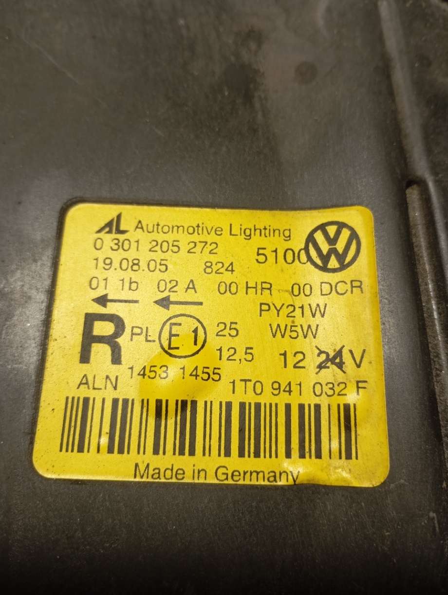 Frontlykt høyre xenon til VW Touran 2003-2006 (Type I, Fase 1) (|1t0941032f)
