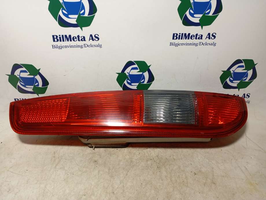Baklykt venstre til Ford Focus 2004-2007 (Type II, Fase 1)