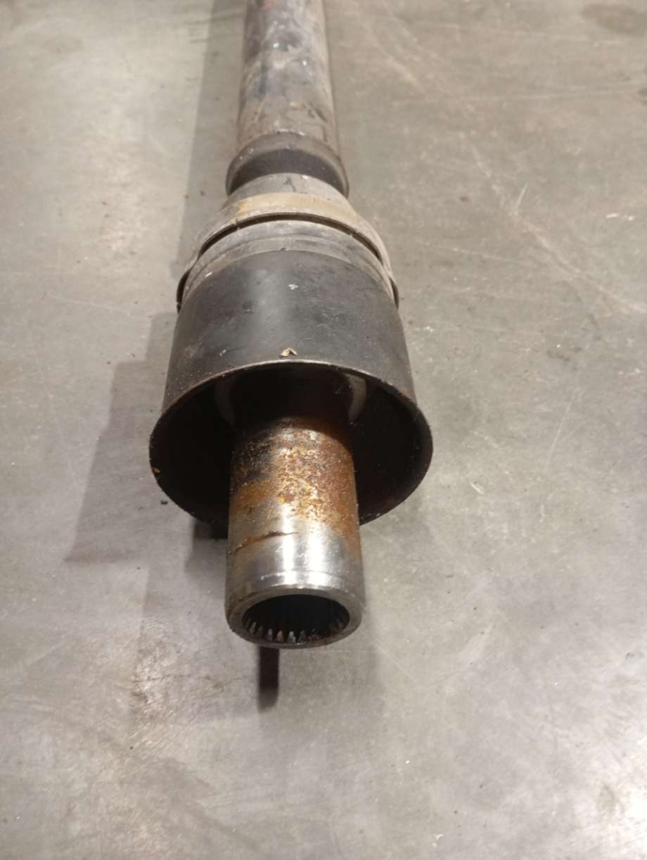 Mellomaksel fremre til Mitsubishi Pajero 2000-2006 (Type III)  (|MR580)