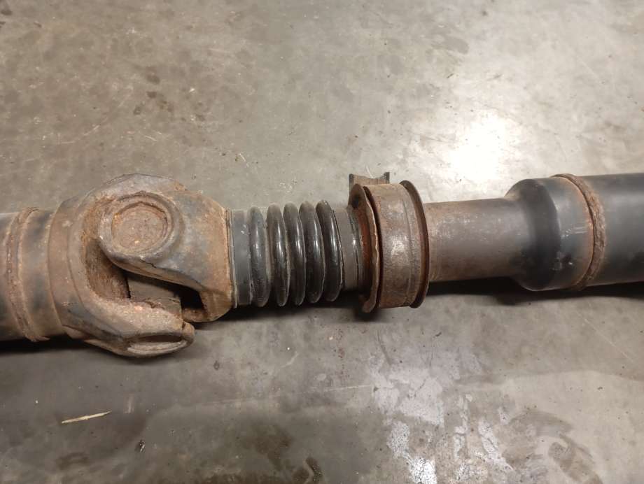 Mellomaksel til VW Crafter 2006-2011 (Type I, Fase 1) (|a906410021|2e0521293a)