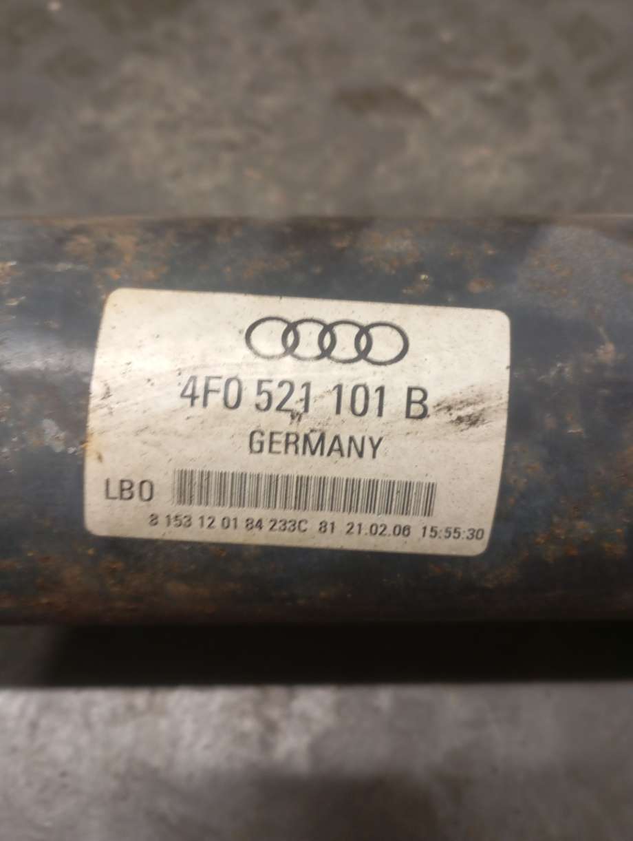 Mellomaksel til Audi A6 2005-2008 (Type III, Fase 1) (C6) (C6) (|4f0521101b)