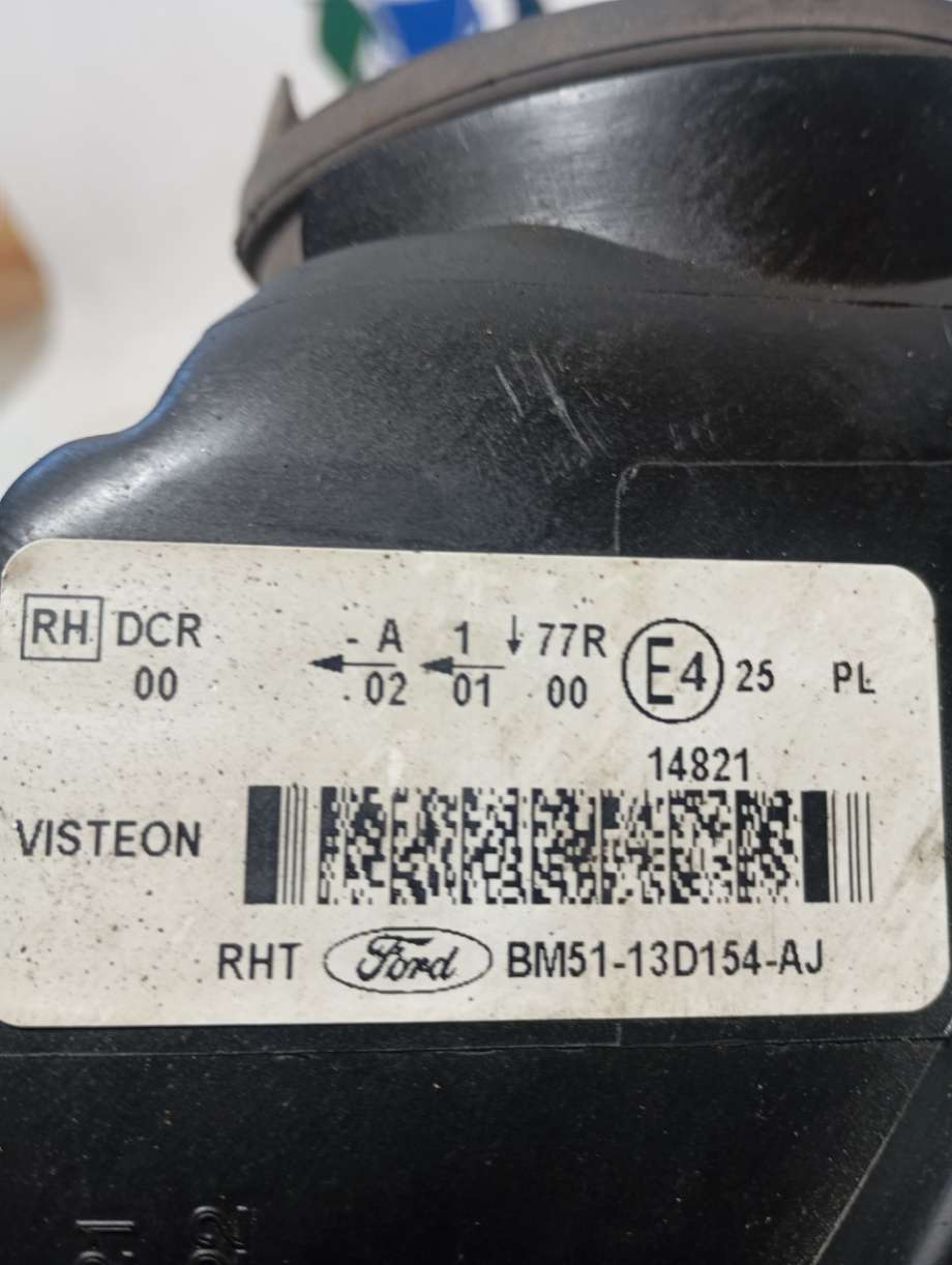 Frontlykt høyre xenon til Ford Focus 2011-2014 (Type III, Fase 1)  (|bm5113d154aj)