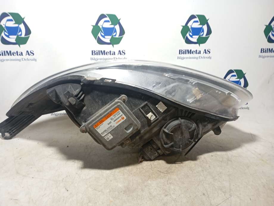 Frontlykt høyre xenon til Ford Focus 2011-2014 (Type III, Fase 1)  (|bm5113d154aj)