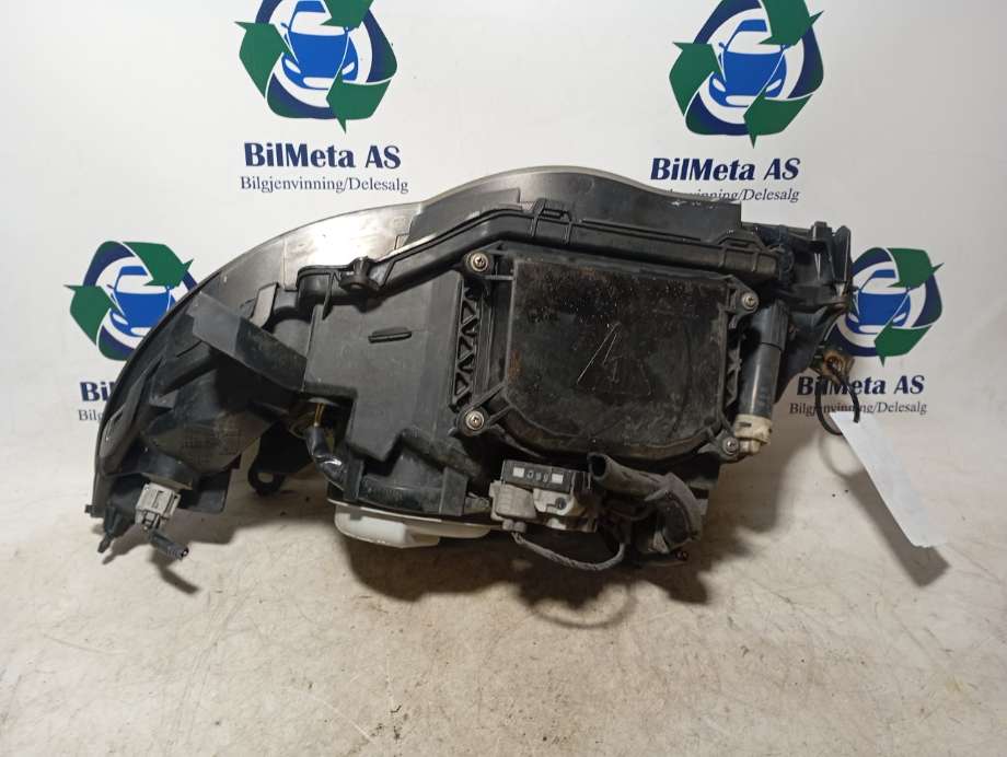 Frontlykt høyre xenon til Subaru Legacy 2007-2009 (Type IV, Fase 2)  