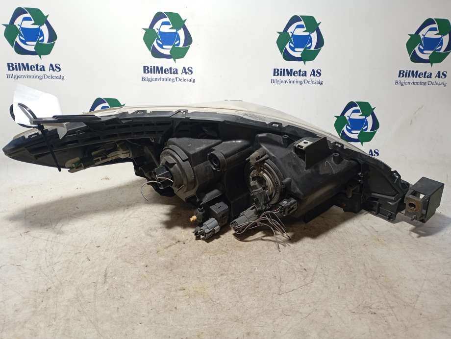 Frontlykt venstre halogen til Mazda 5 2005-2010 (Type I)