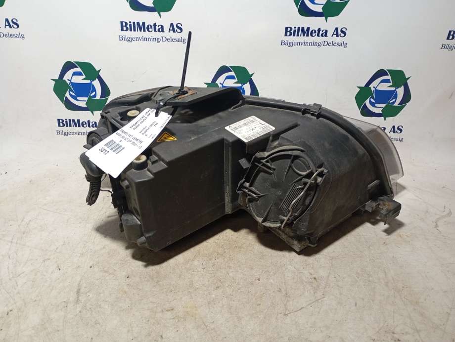 Frontlykt venstre xenon til Audi A3 2003-2008 (Type II, Fase 1)  (|8p0941003r|0301231271)