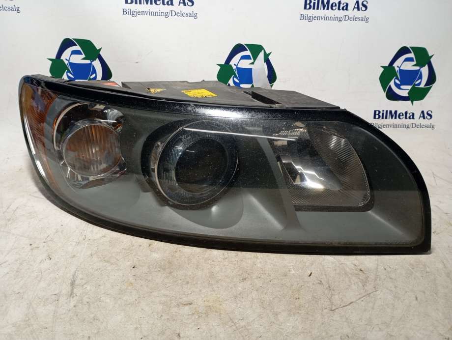 Frontlykt høyre xenon til Volvo V50 2004-2007 (Fase 1) (|30698890rh)