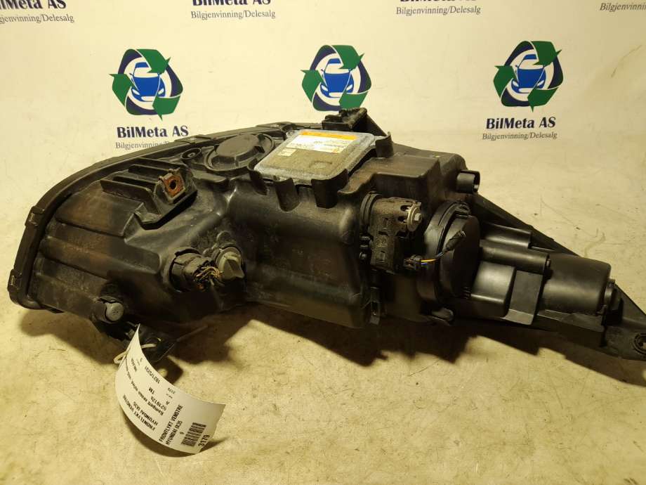 Frontlykt venstre xenon til Hyundai Ix35 2010-2015  (|921012s)