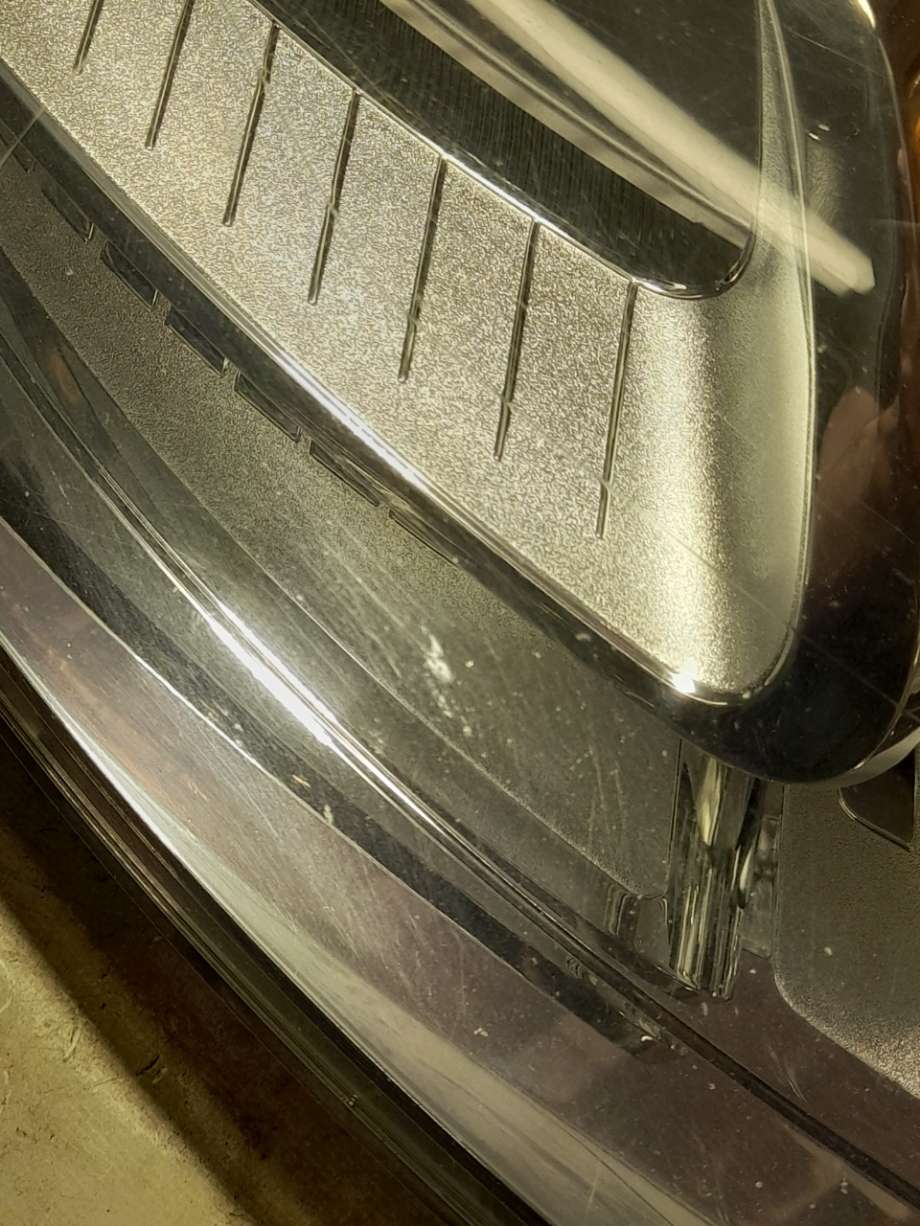 Frontlykt høyre halogen til Citroën C3, Picasso 2009-2017  (|1eg009767)