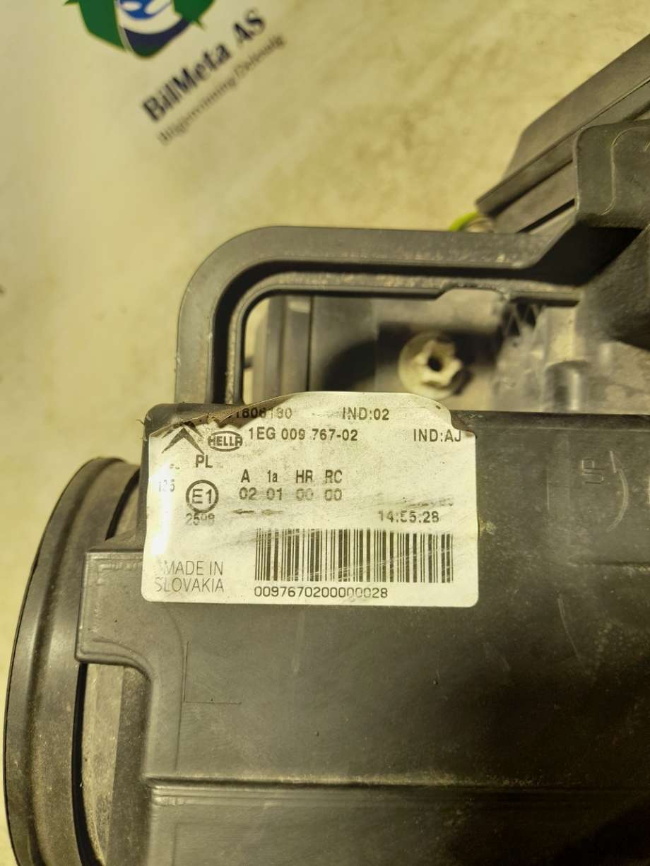 Frontlykt høyre halogen til Citroën C3, Picasso 2009-2017  (|1eg009767)