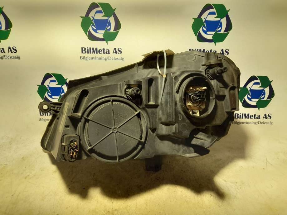 Frontlykt høyre halogen til VW Polo 2005-2009 (Type IV, Fase 2) (|6q1941008at)