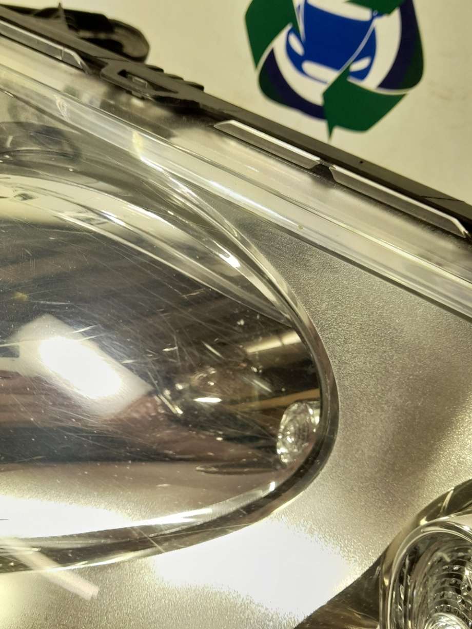 Frontlykt venstre halogen til Renault Laguna 2008-2010 (Type III, Fase 1) (|89901834)