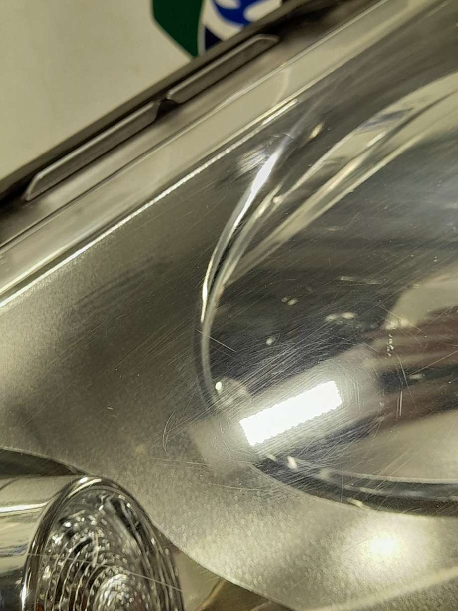 Frontlykt høyre halogen til Renault Laguna 2008-2010 (Type III, Fase 1) (|260100033r)
