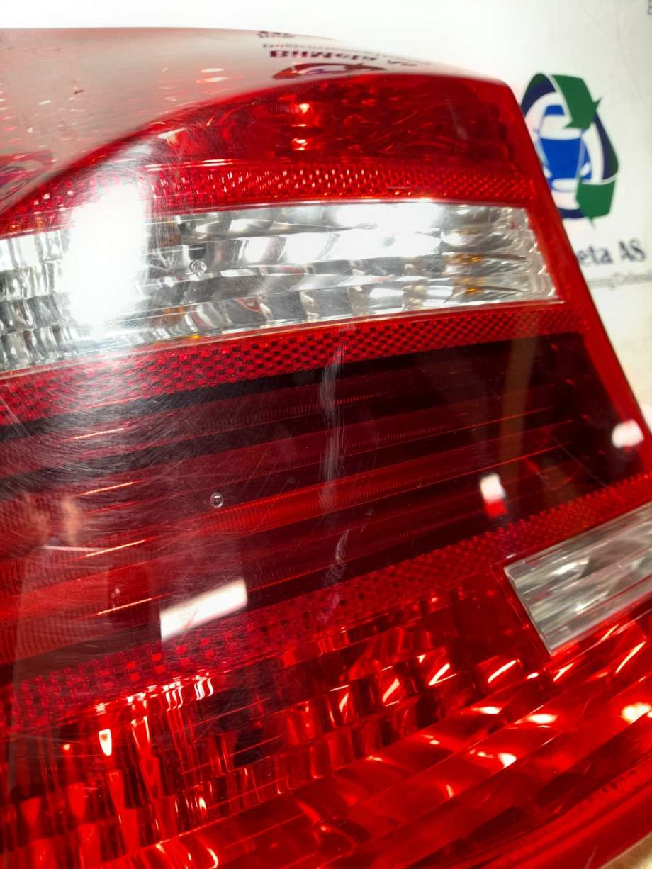 Baklykt venstre til BMW 1-Serie 2004-2011 (E81/E82/E87/E88) (E81/E82/E87/E88) (|89503966)