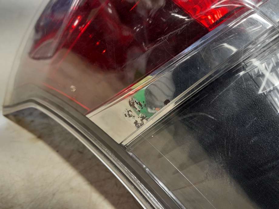 Baklykt venstre til Toyota iQ 2009-2014  