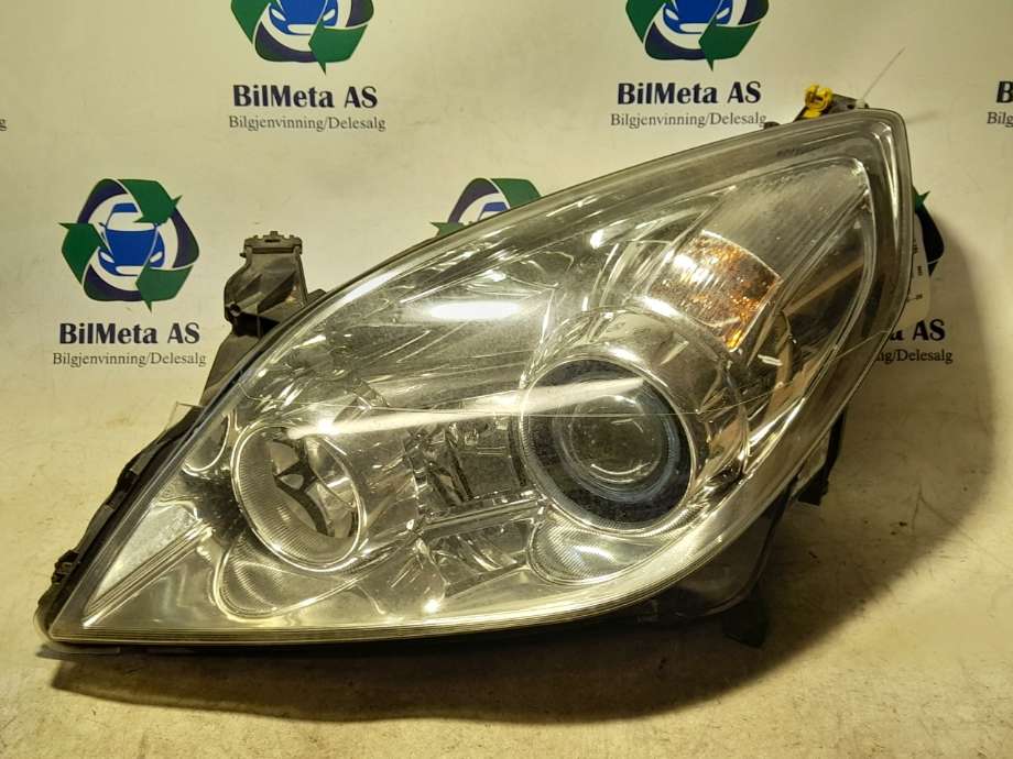Frontlykt venstre xenon til Opel Vectra C 2005-2008 (Type II) (|13170933)