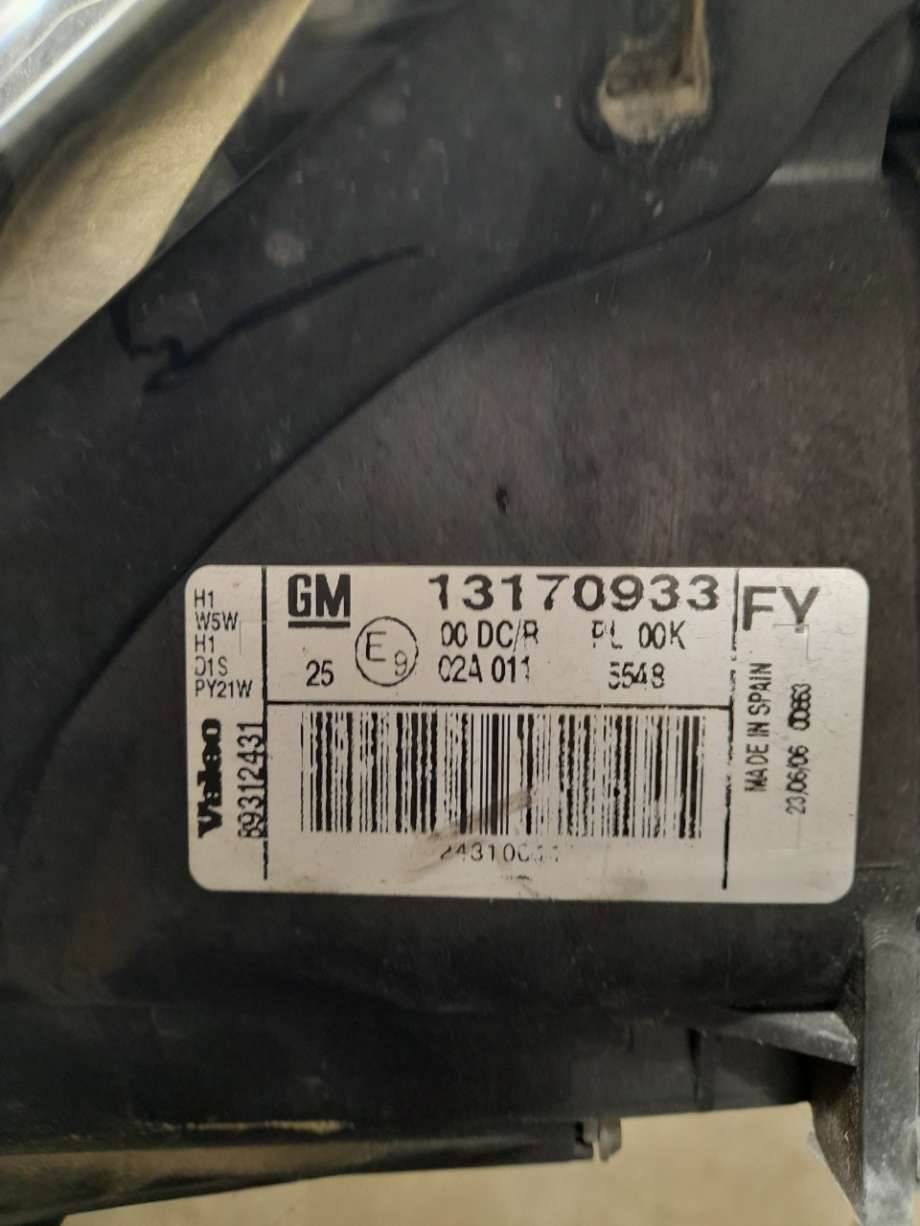Frontlykt venstre xenon til Opel Vectra C 2005-2008 (Type II) (|13170933)