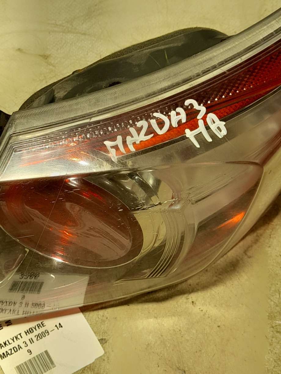 Baklykt høyre til Mazda 3 2009-2013 (Type II) (|bbn751150)