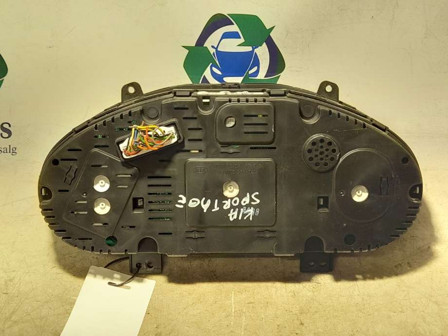 Speedometer til Kia Sportage 2010-2016 (Type III)  (|940133u576)