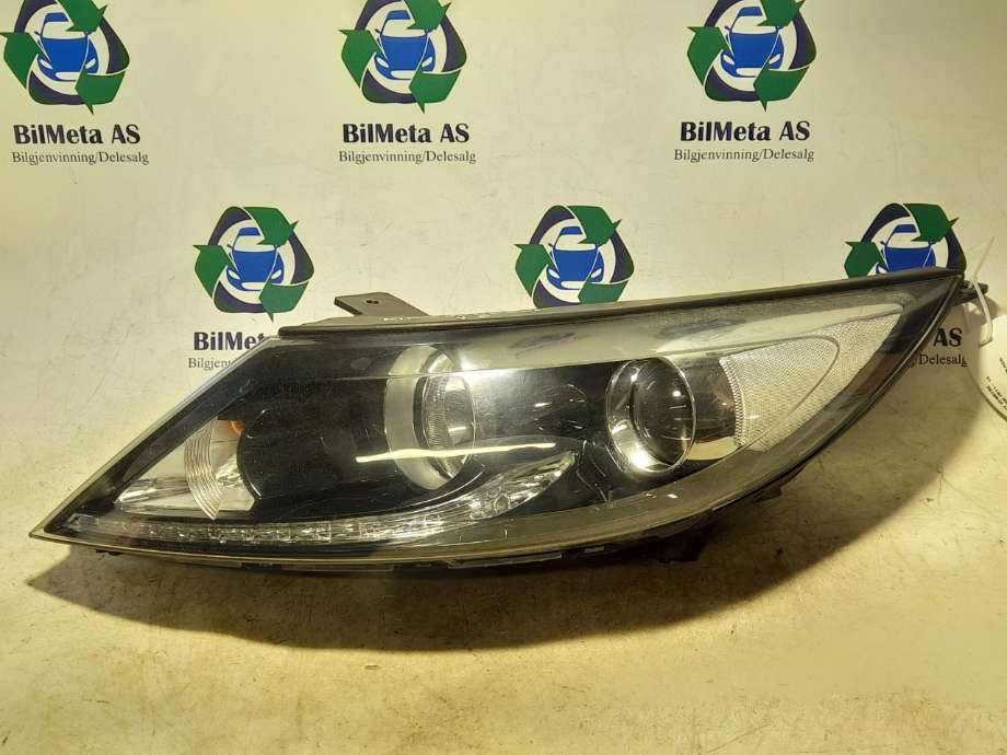 Frontlykt venstre halogen til Kia Sportage 2010-2016 (Type III) (|921013u250)