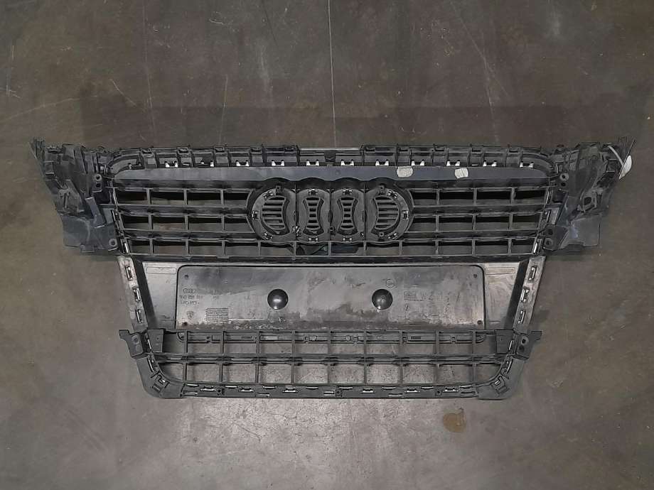 Grill til Audi A4 2007-2014 (Type IV) (B8) (B8) (|8k0853651)