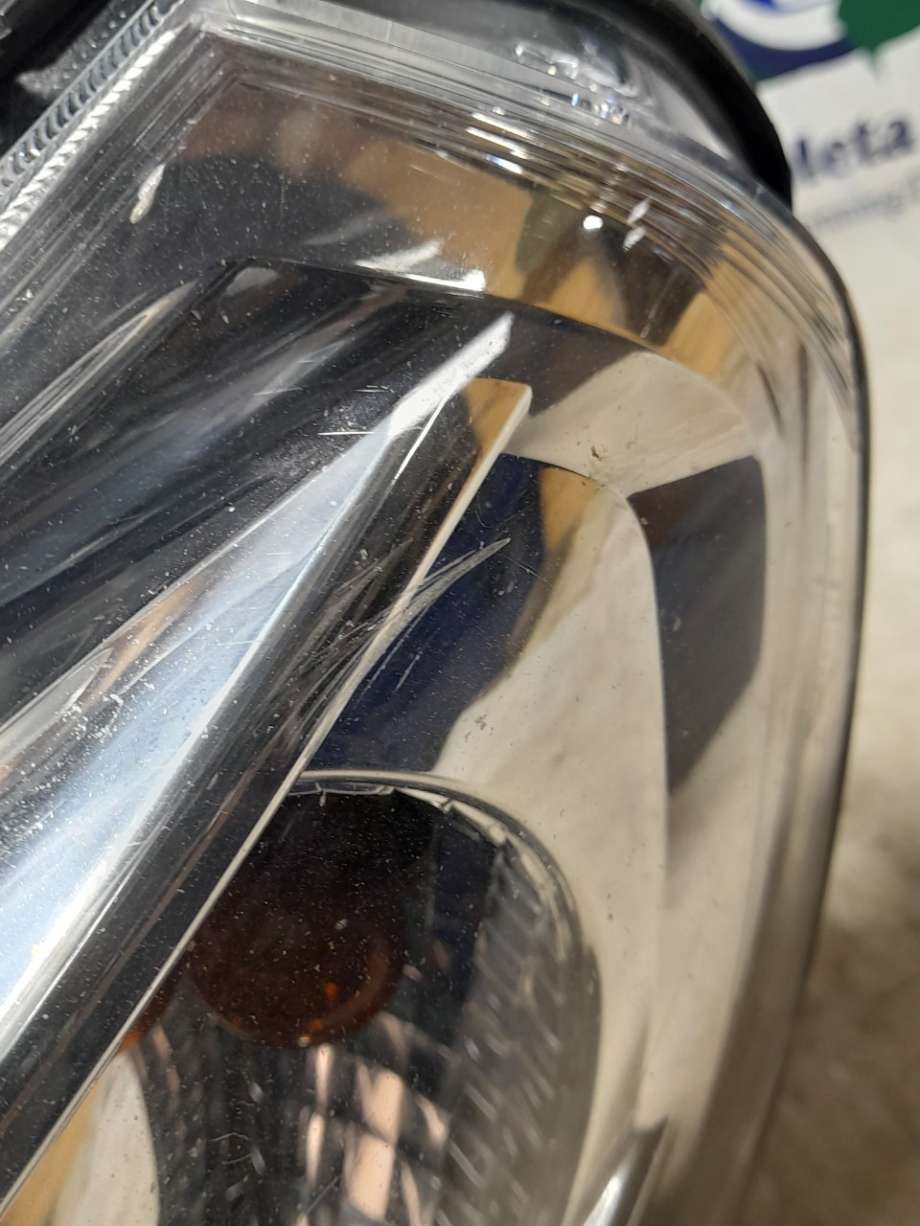 Frontlykt venstre halogen til Peugeot Expert 2007-2016 (Type II) (|89902605)