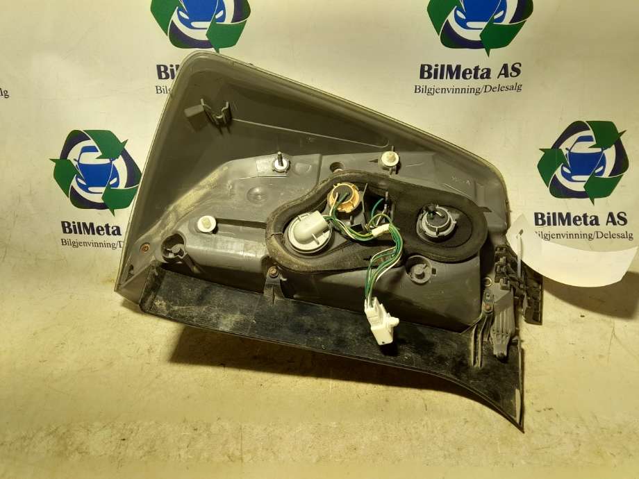 Baklykt venstre til Toyota Prius 2009-2016 (Type III) (COMBI) (COMBI) 