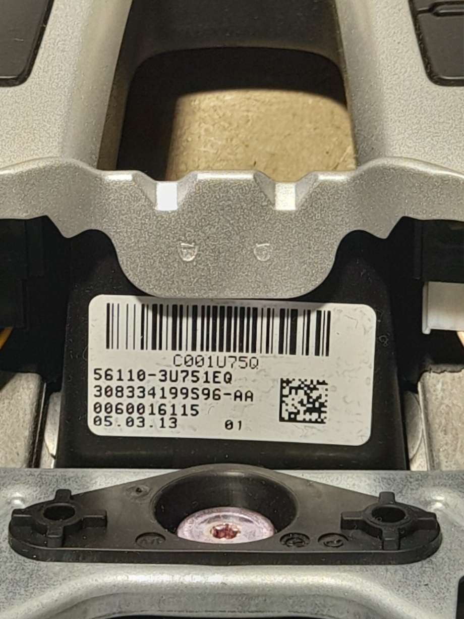 Ratt til Kia Sportage 2010-2016 (Type III)  (|561103u751eq)