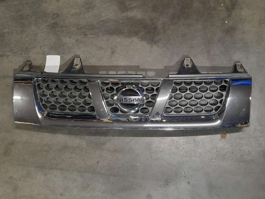Grill til Nissan King Cab 1998-2001 (Fase 1) (D22) (D22)