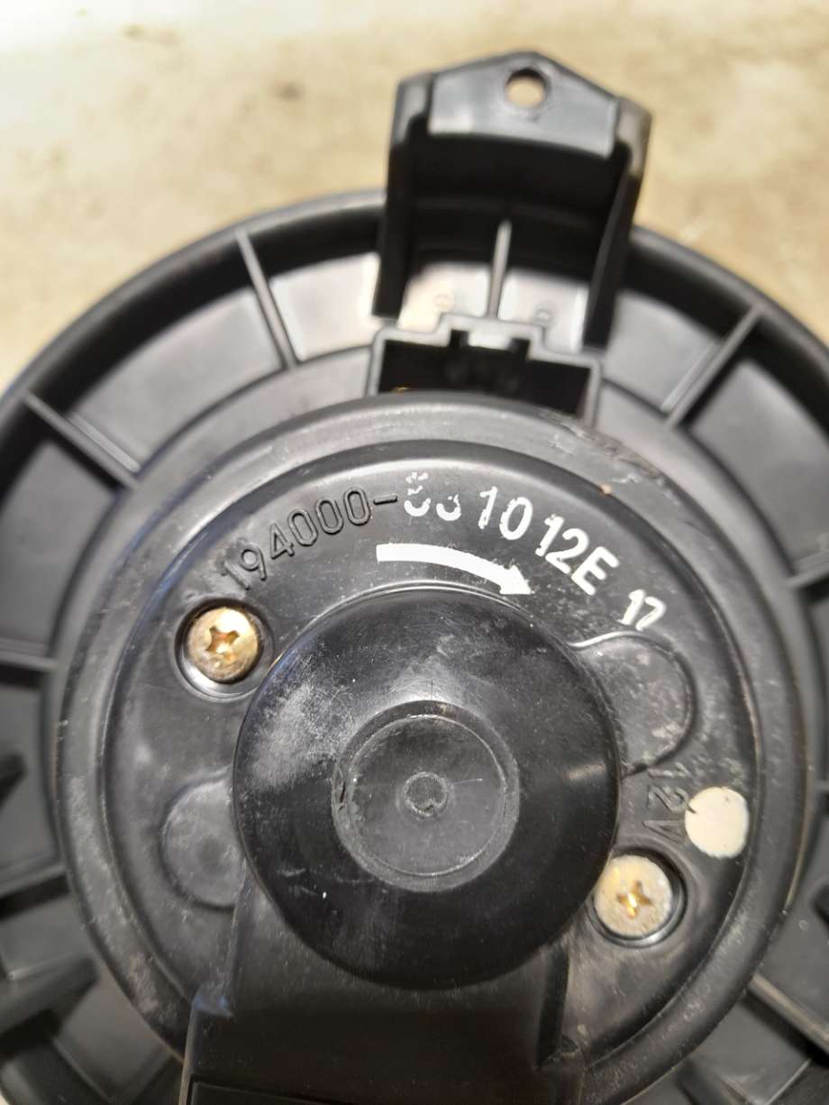 Varmeapparat motor til Toyota Land Cruiser 120 2002-2009  (|194000531012)