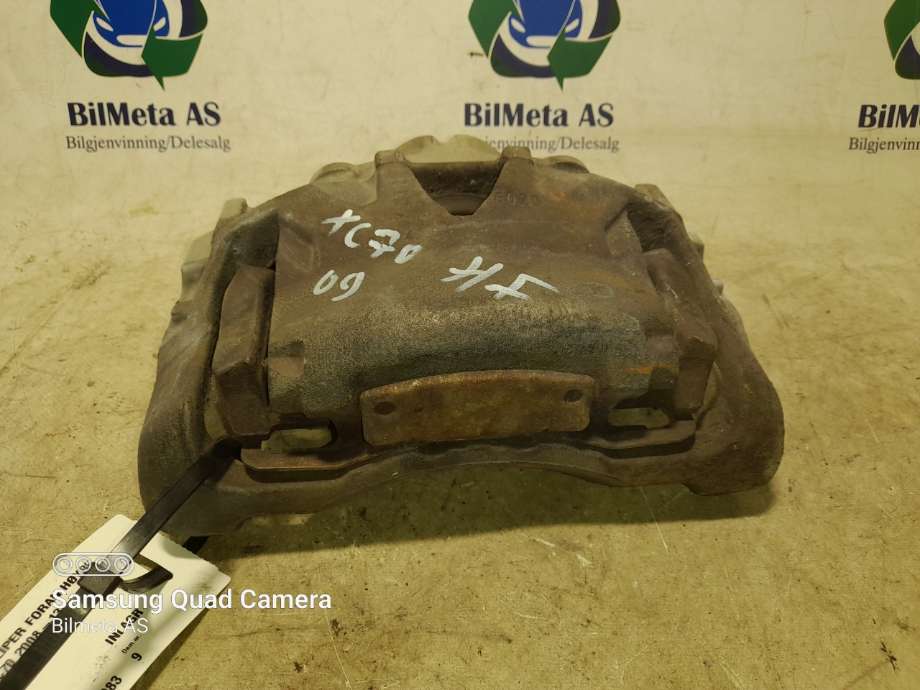 Bremsecaliper høyre foran til Volvo XC70 2008-2013 (Type II, Fase 1)