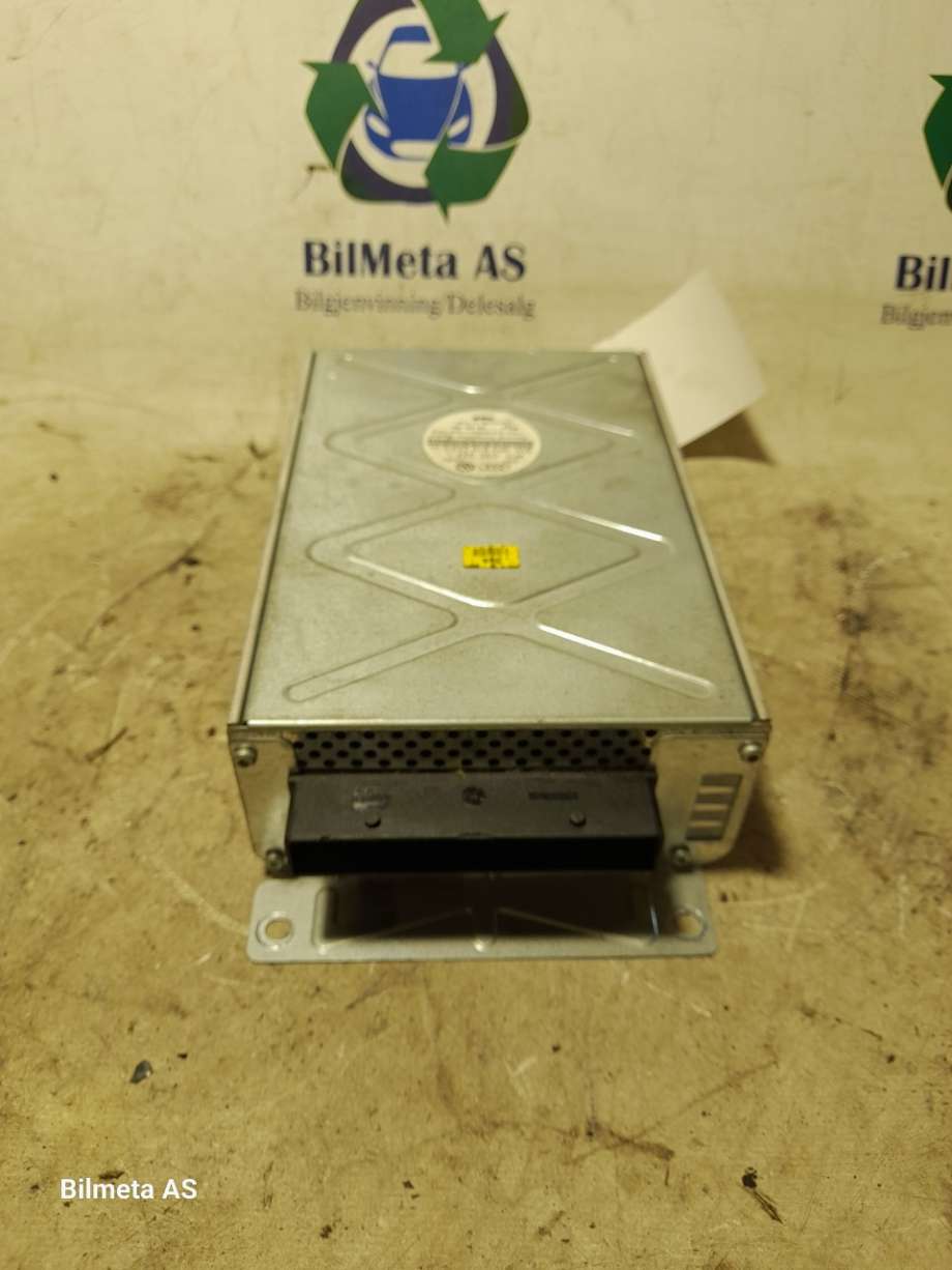 Bilstereo forsterker til Audi A6 2005-2008 (Type III, Fase 1) (C6) (C6) (|4F0035223|4F0910223C)