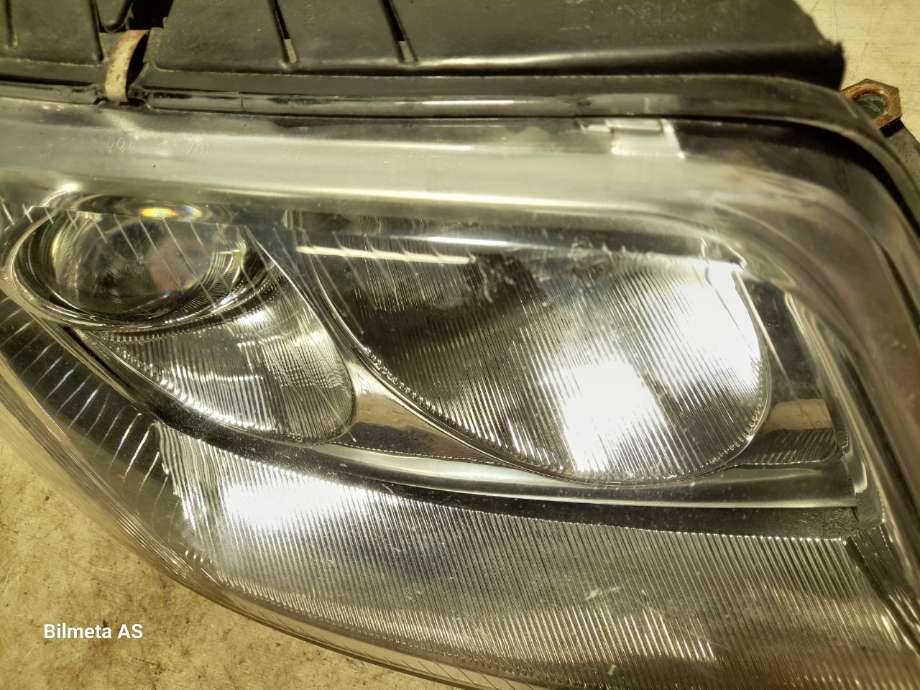 Frontlykt høyre halogen til VW Passat 2001-2005 (B5,3BG) (B5,3BG) 