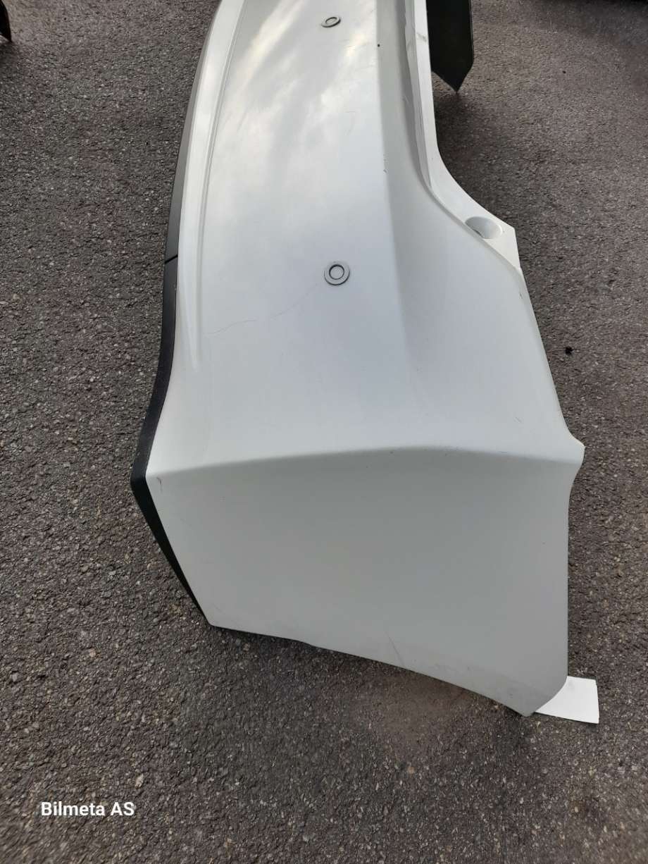Støtfanger bak til Toyota Prius 2009-2016 (Type III) (COMBI) (COMBI)