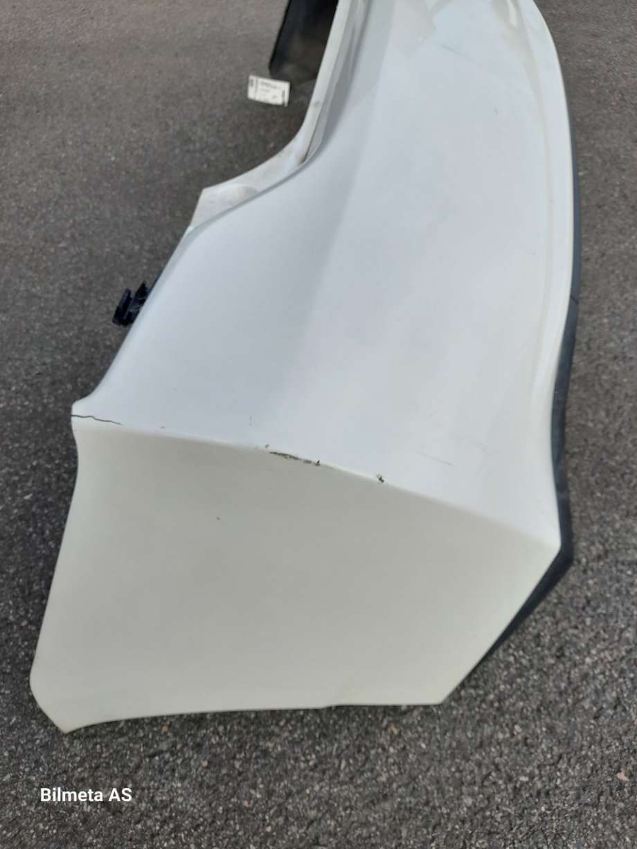 Støtfanger bak til Toyota Prius 2009-2016 (Type III) (COMBI) (COMBI)