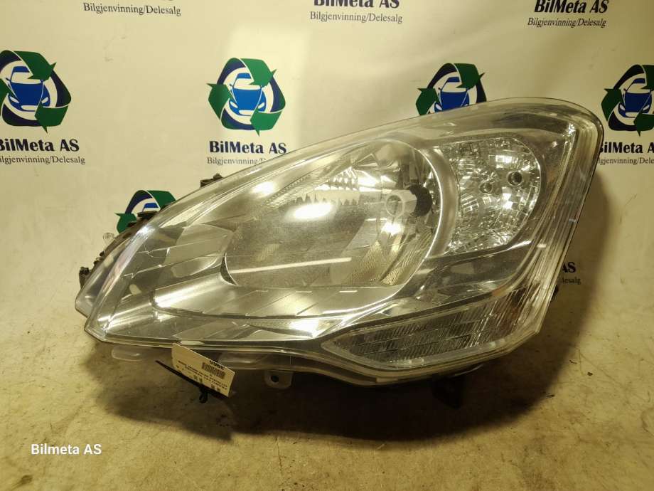 Frontlykt venstre halogen til Citroën Berlingo 2008-2015 (Type II, Fase 1) (|89318031)