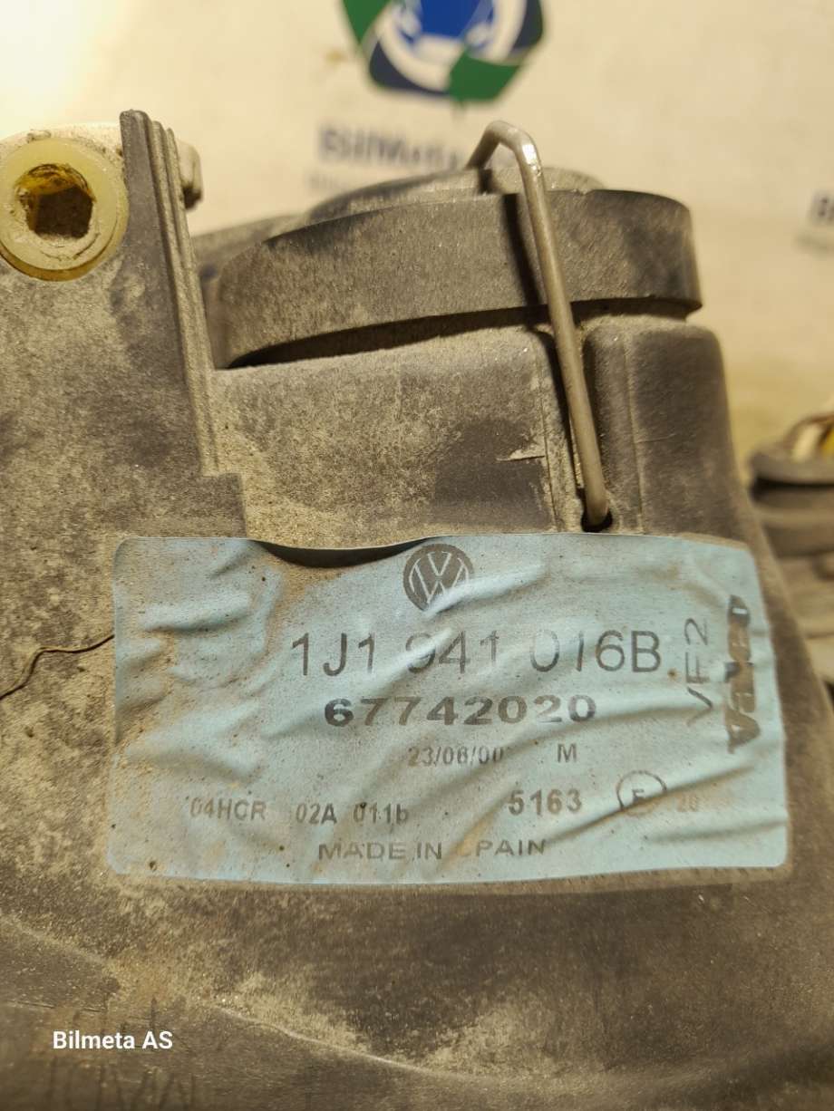 Frontlykt høyre halogen til VW Golf IV 1998-2003  (|1j1941016)