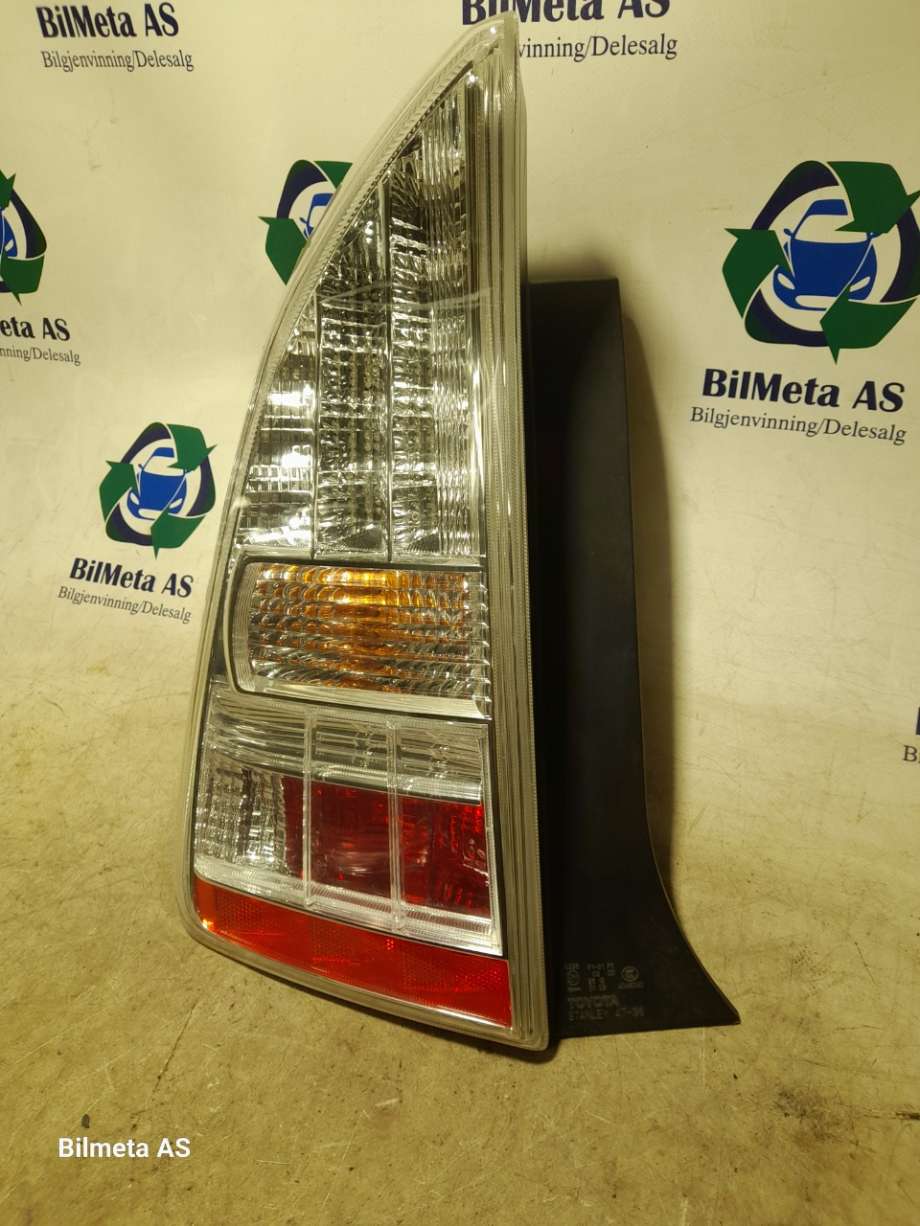 Baklykt venstre til Toyota Prius 2009-2016 (Type III) (COMBI) (COMBI) 
