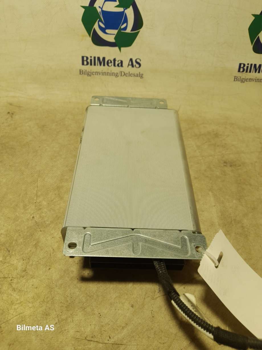 Bilstereo forsterker til Audi A6 2005-2008 (Type III, Fase 1) (C6) (C6) (|4F0035223|4F0910223C)
