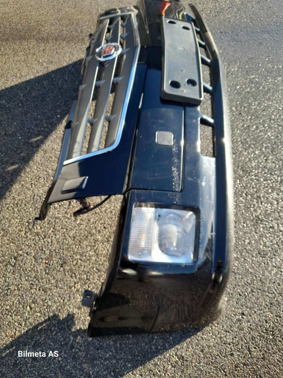 Støtfanger foran til Cadillac SRX 2006-2009  