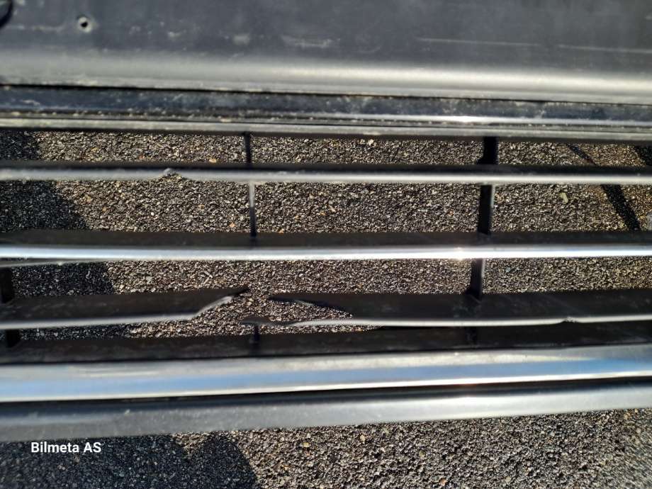 Støtfanger foran til VW Passat 2011-2015 (B7) (B7)