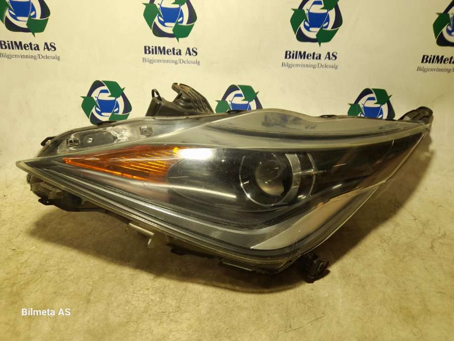 Frontlykt venstre halogen til Toyota Aygo 2014-->> (Type II)