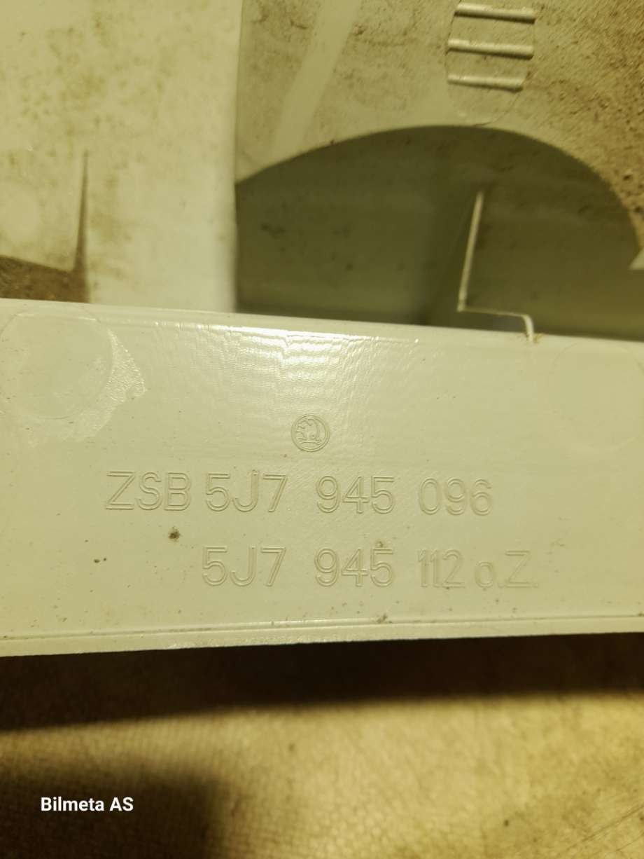 Baklykt høyre til Škoda Roomster 2006-2010 (Fase 1)  (|zsb5j7945096)