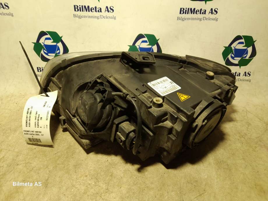 Frontlykt høyre xenon til Audi A4 2004-2008 (Type III) (B7) (B7) (|8e0941004am)