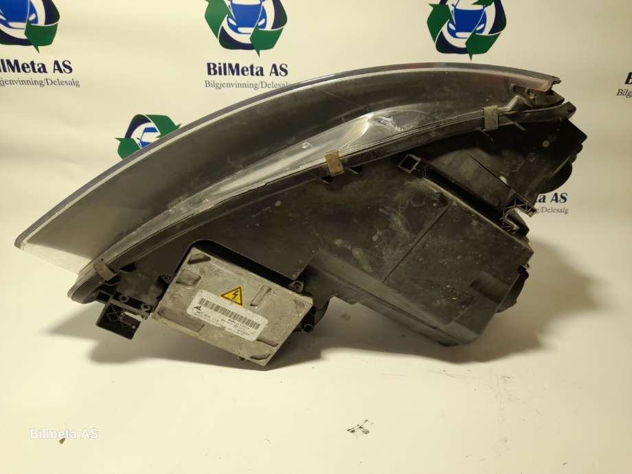 Frontlykt venstre xenon til Audi A3 2003-2008 (Type II, Fase 1)  (|8p0941003r|0301231271)