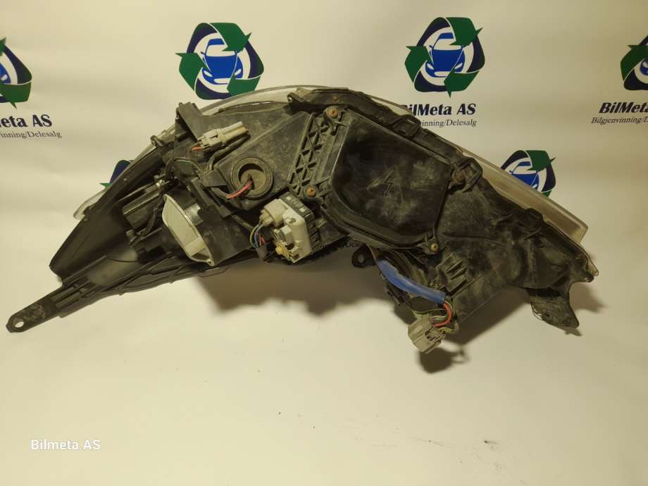 Frontlykt høyre xenon til Subaru Outback 2009-2014 (Type IV)