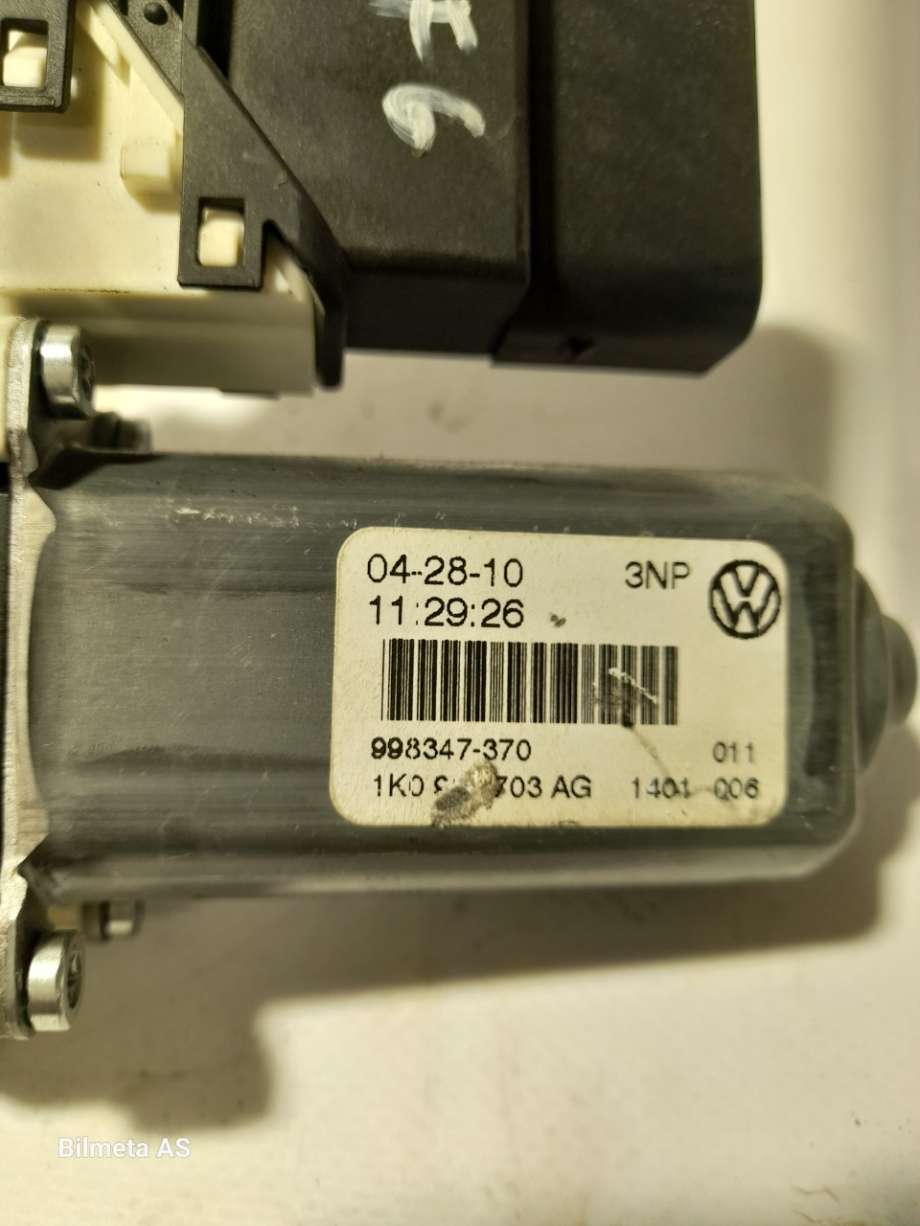 Ruteheis venstre bak til VW Golf VI 2008-2012  (|1k0959703ag)