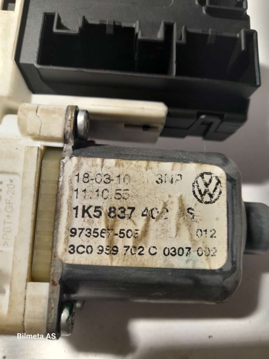 Ruteheis høyre foran til VW Golf VI 2008-2012 (|1k5837402as|3c095979)