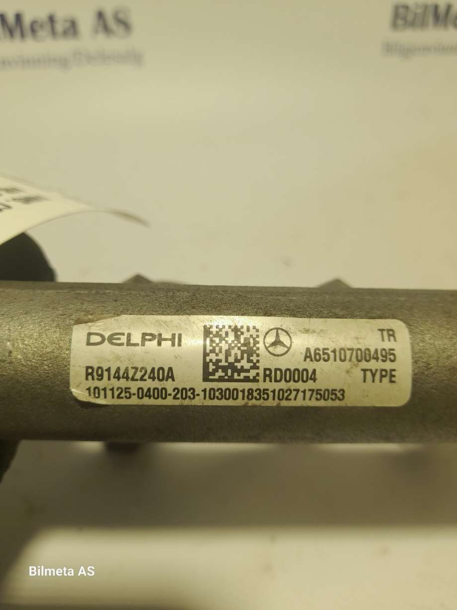 Dyseskinne (fuelrail) til Mercedes C-Klasse 2007-2011 (Fase 1) (W204) (W204) (|A6510700495)